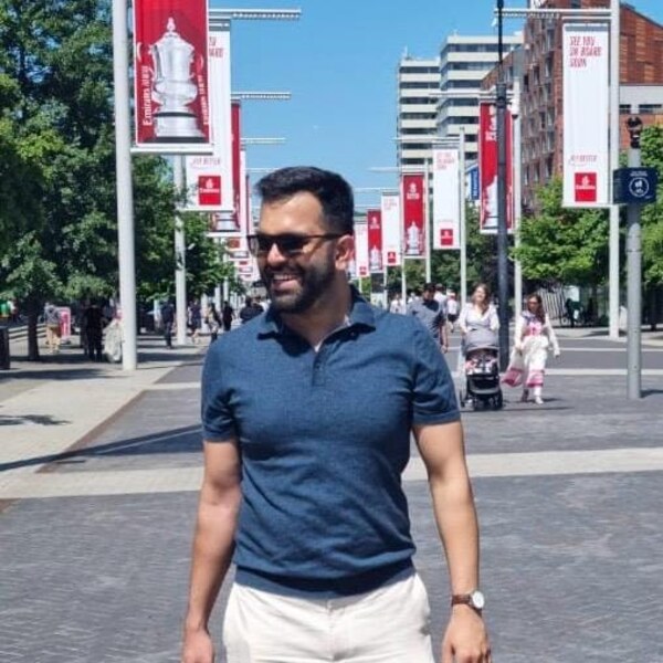 Dr. Amit Nagpal
